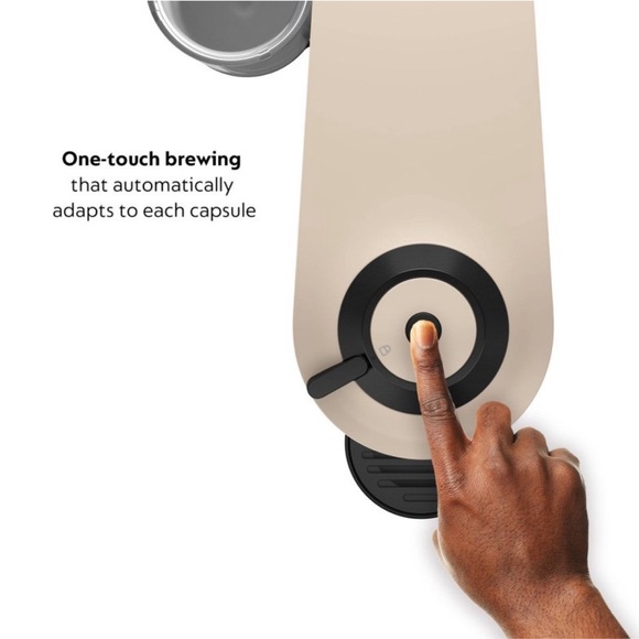 New in box Nespresso Vertuo Pop+ in beige and black - Picture 11 of 12